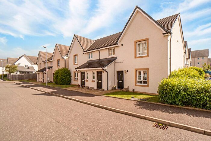 2 Bedroom Villa For Sale In Fairfield Gardens, Edinburgh, EH10
