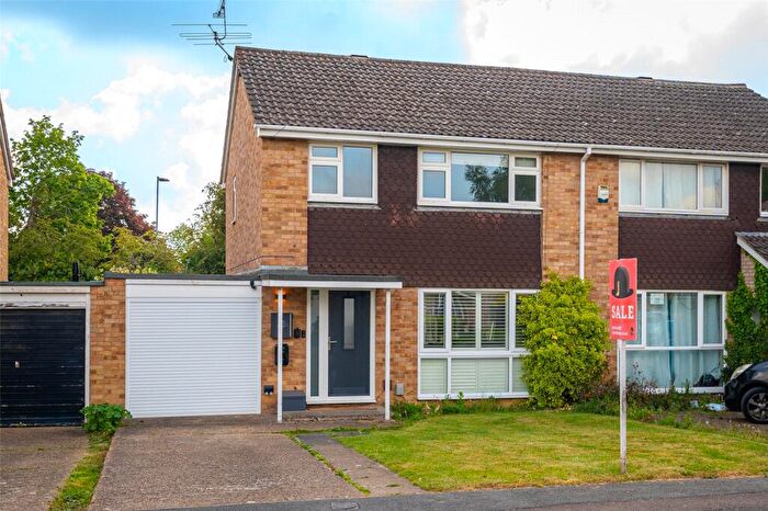 3 Bedroom Semi-Detached House For Sale In Sarum Crescent, Wokingham, Berkshire, RG40