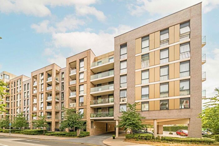 1 Bedroom Flat For Sale In Queenshurst Square, Kingston Upon Thames, KT2