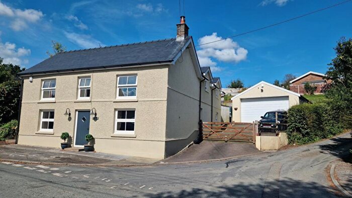 4 Bedroom Detached House For Sale In Penybanc, Llandeilo, Carmarthenshire., SA19