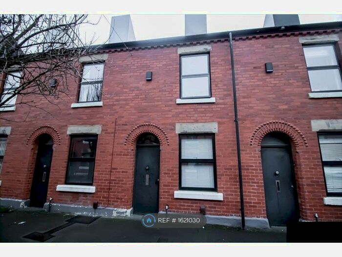 2 Bedroom Terraced House To Rent In Laburnum Street, Salford, M6