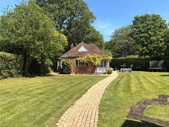 4 Bedroom Detached House For Sale In Durfold Wood, Plaistow, Billingshurst, West Sussex, RH14