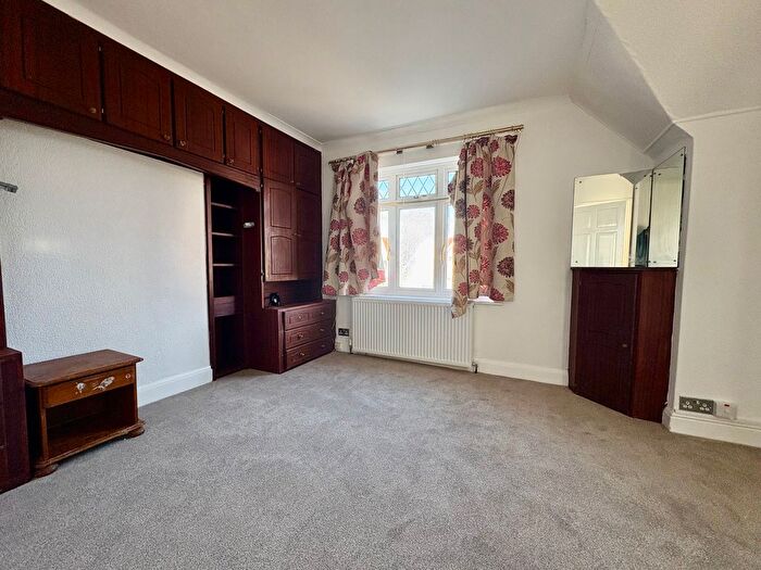 3 Bedroom Semi Detached House To Rent In Napier Close, West Drayton, UB7