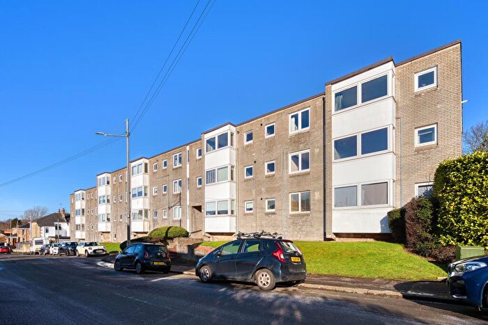 2 Bedroom Flat For Sale In Ellisland Road, Flat F, Newlands, Glasgow, G43