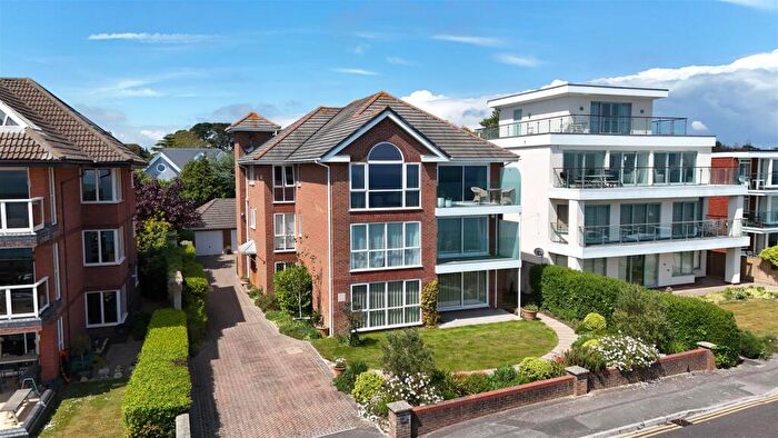 3 Bedroom Apartment For Sale In Cliff Drive, Canford Cliffs, BH13