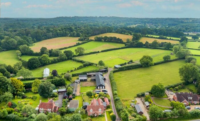 4 Bedroom Detached House For Sale In Rooks Farm, Brook, Lyndhurst, Hampshire, SO43