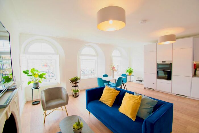 4 Bedroom Flat To Rent In Grenville Place, London, SW7