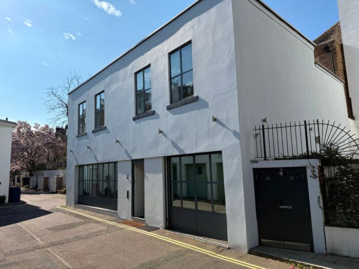 3 Bedroom Detached House To Rent In Rede Place, London, W2