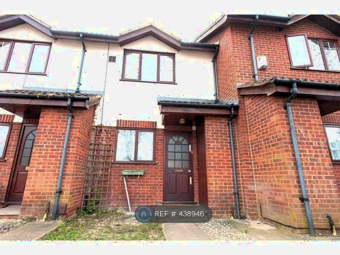 2 Bedroom Terraced House To Rent In Maswell Park Road, Hounslow, TW3