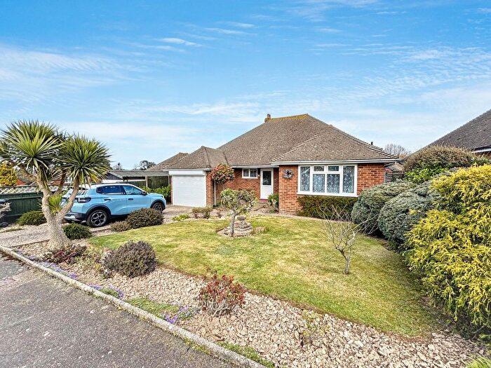 2 Bedroom Detached Bungalow For Sale In Fowlers Close, Bexhill-On-Sea, TN39