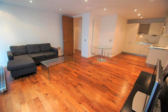 2 Bedroom Apartment For Sale In The Edge, Clowes Street, Salford, M3