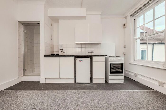 Studio To Rent In Broadwater Road, Broadwater, Worthing, BN14