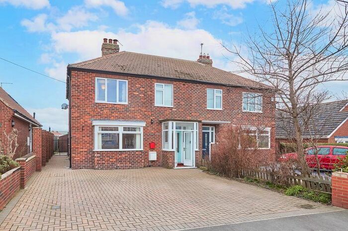 4 Bedroom Semi-Detached House To Rent In Cliff Road, Staithes, Saltburn-By-The-Sea, TS13