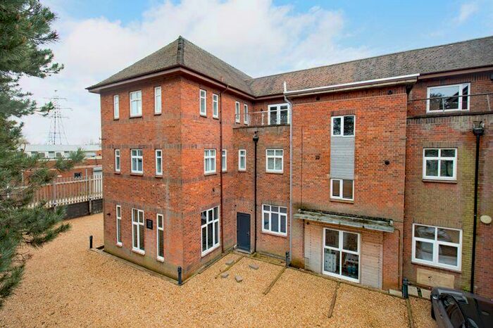 1 Bedroom Apartment For Sale In The Lodge, Weldon Road, Corby, NN17
