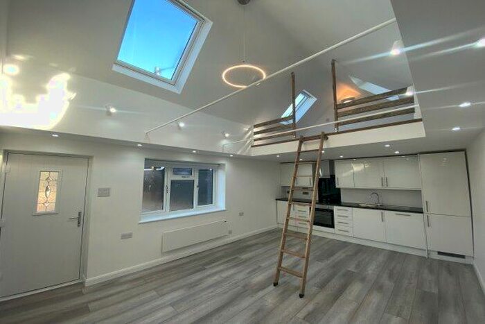 1 Bedroom Barn Conversion To Rent In South Cambridge Business Park, Babraham Road, Sawston, Cambridge, CB22