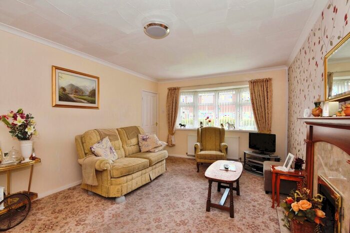 2 Bedroom Bungalow For Sale In Wordsworth Way, Alsager, Stoke-on-Trent, Cheshire, ST7