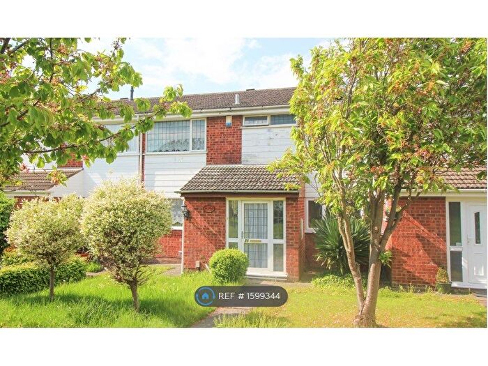 3 Bedroom Terraced House To Rent In Blandford Drive, Coventry, CV2