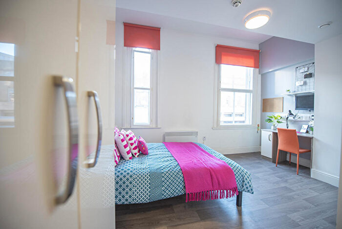 Studio To Rent In - Shakespeare Street, Nottingham, NG1