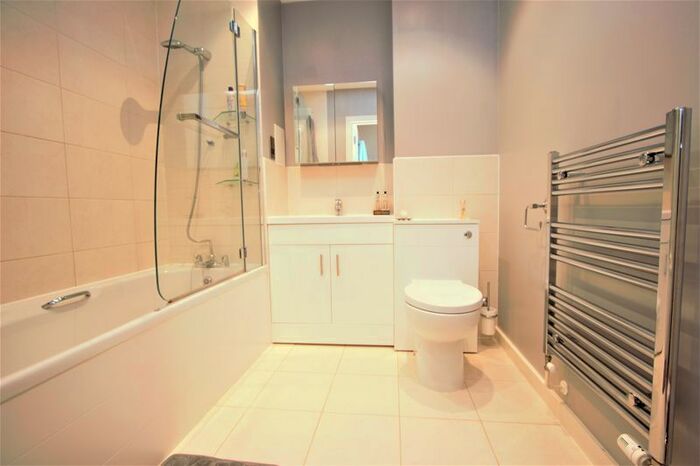 1 Bedroom Flat To Rent In Velocity Way, Enfield EN3