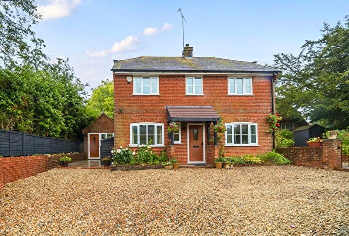 3 Bedroom Detached House For Sale In Mill Lane, Shalbourne, SN8