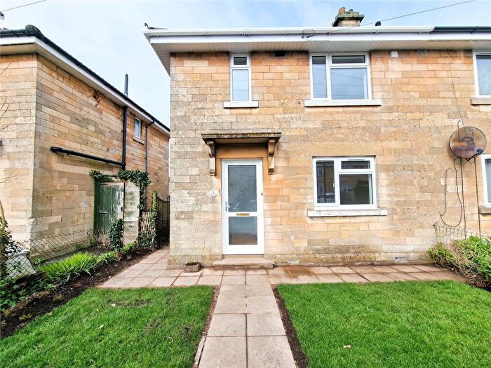 2 Bedroom Apartment To Rent In Barrow Road, BA2