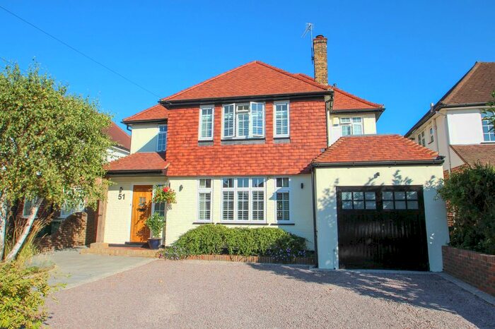 4 Bedroom Detached House To Rent In Greenways, Esher, KT10