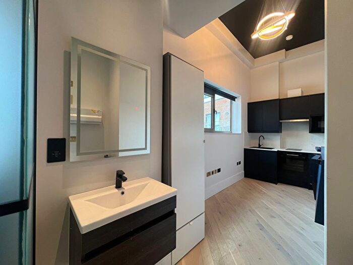 1 Bedroom Studio To Rent In Arka House, High Road, Whetstone, London, N20