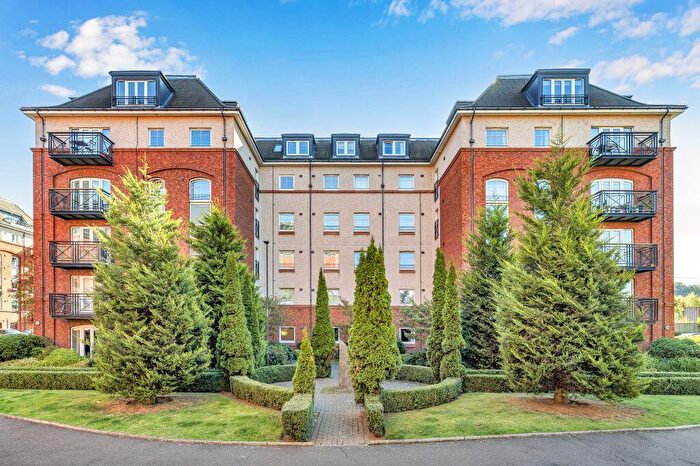 2 Bedroom Flat For Sale In / Appin Street, Slateford, Edinburgh, EH14