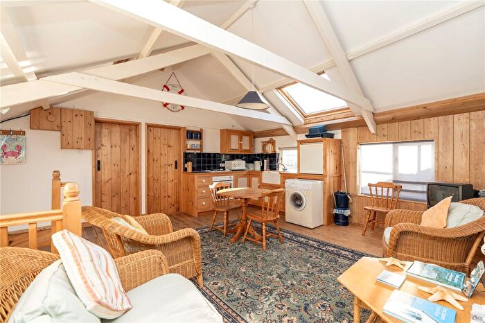 1 Bedroom Flat For Sale In The Net Loft, Abbey Place, Mousehole, TR19