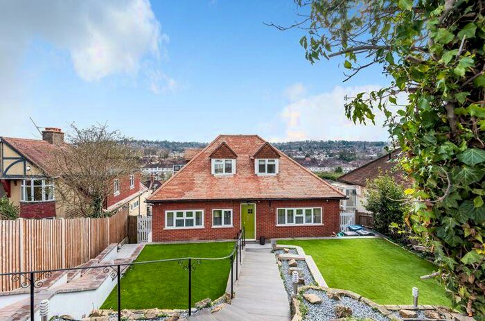 4 Bedroom Detached Bungalow To Rent In Kingsdown Avenue, South Croydon, CR2