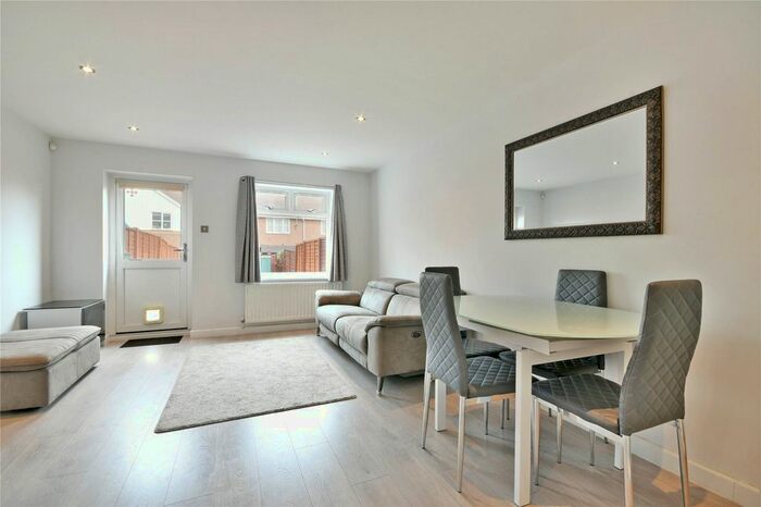2 Bedroom Terraced House To Rent In Brancaster Drive, Mill Hill, NW7