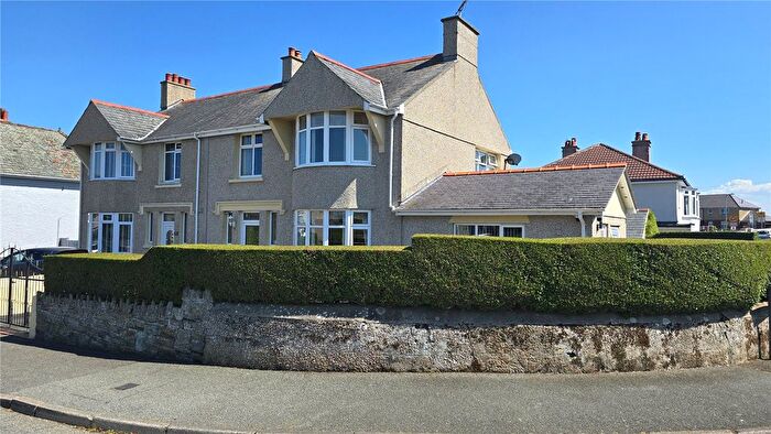 3 Bedroom Semi-Detached House For Sale In Walthew Avenue, Holyhead, Isle Of Anglesey, LL65