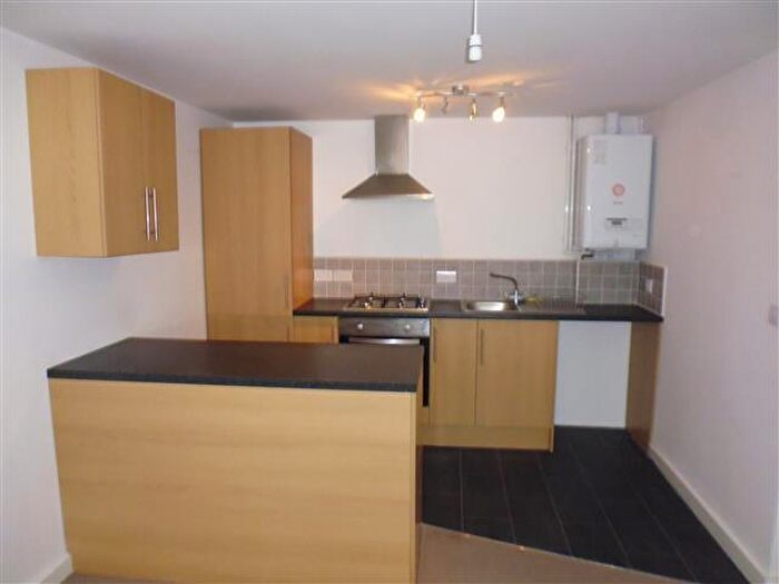 2 Bedroom Apartment To Rent In Bursledon Road, Hedge End, Southampton, SO30