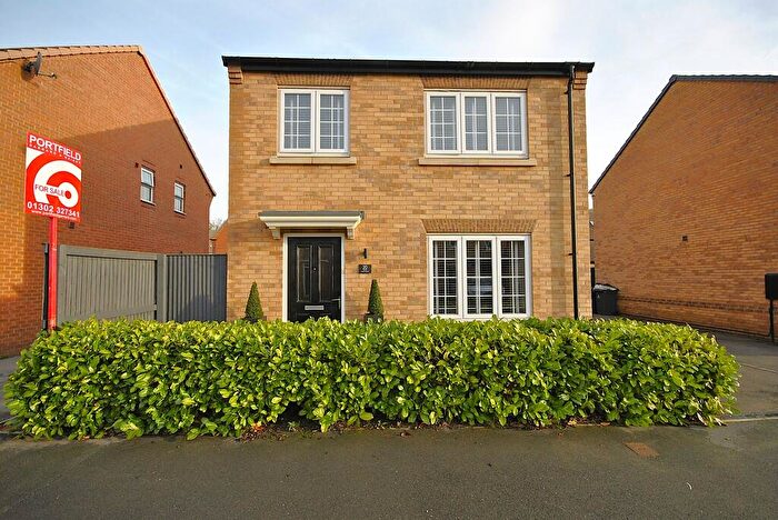 4 Bedroom Detached House For Sale In Insall Way, Auckley, Doncaster, DN9