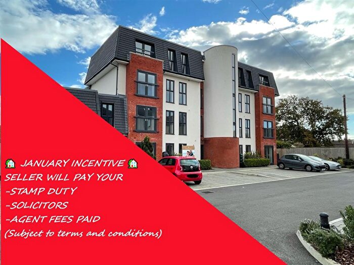 2 Bedroom Flat For Sale In Victoria Street, Burnham-On-Sea, TA8