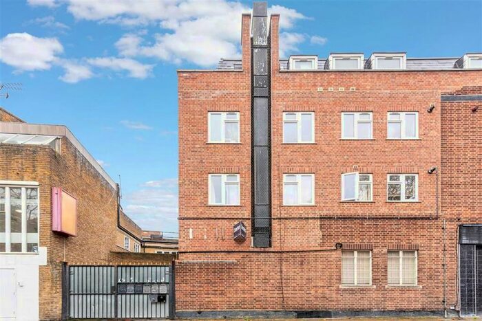 2 Bedroom Flat To Rent In Great Dover Street, London, SE1