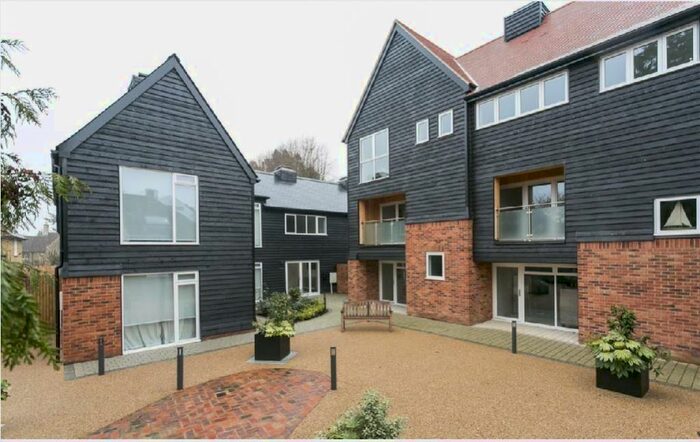 4 Bedroom Town House To Rent In Swan Street, West Malling, ME19