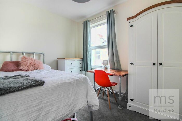 4 Bedroom Terraced House To Rent In Osmaston Street, Lenton, Nottingham NG7