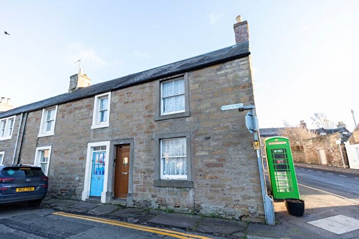 2 Bedroom End Of Terrace House For Sale In Perth Road, Perth, PH2