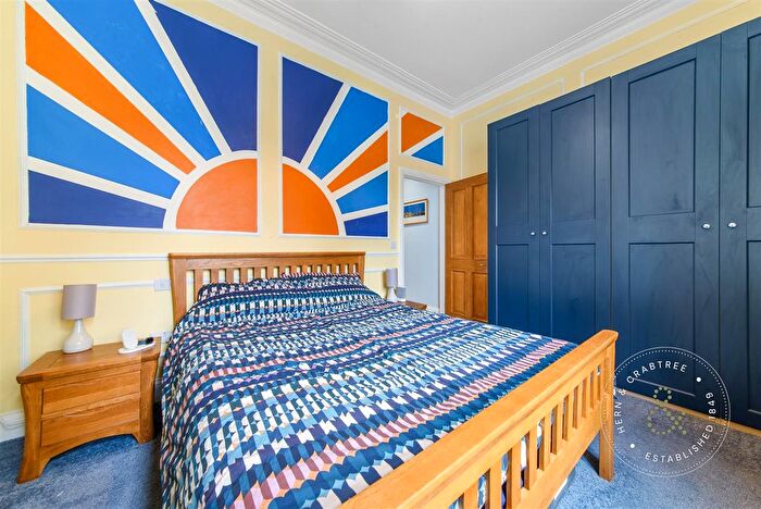 1 Bedroom Flat For Sale In Cathedral Road, Cardiff, CF11