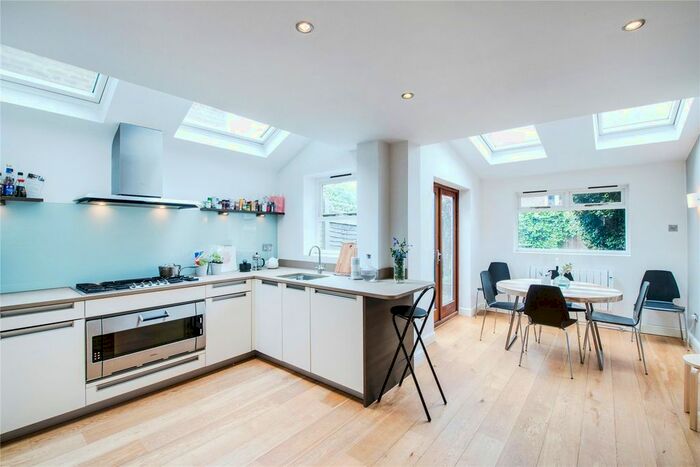 3 Bedroom Terraced House To Rent In Binns Road, Chiswick, London, W4