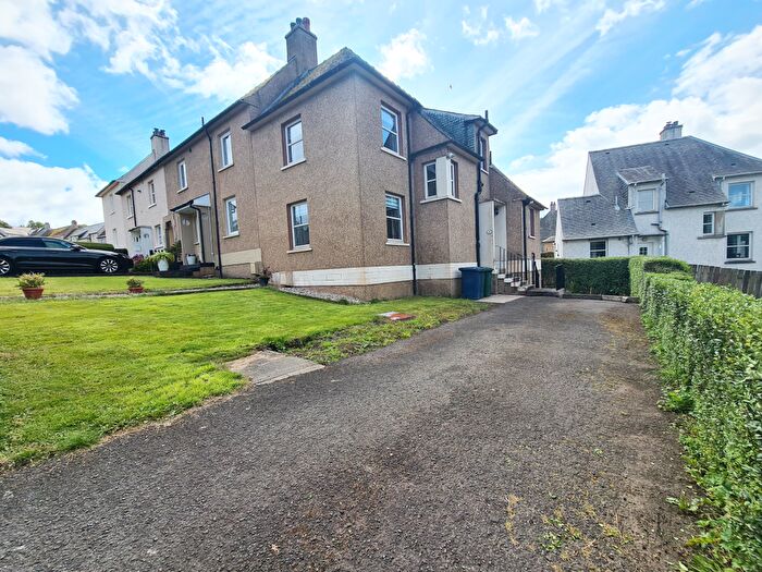 3 Bedroom End Terrace House For Sale In Eden Drive, Rothesay, PA20