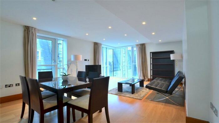 3 Bedroom Apartment To Rent In Baker Street, Marylebone, London, NW1