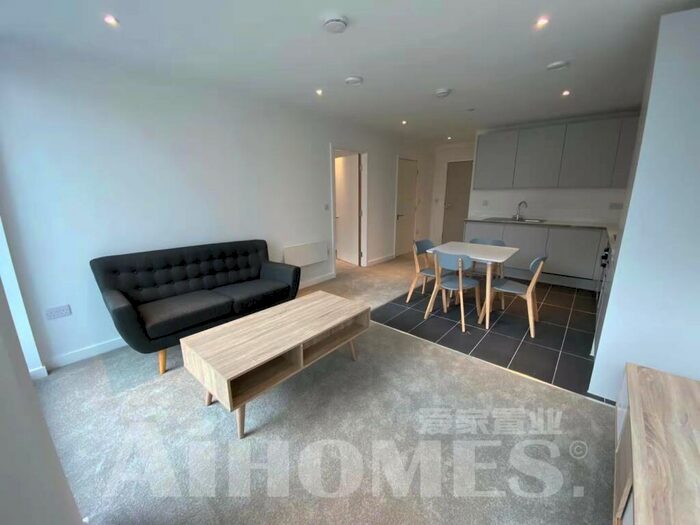 1 Bedroom Apartment To Rent In Burlington Square, , Manchester, M15