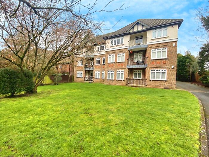 2 Bedroom Flat For Sale In Worcester Road, Sutton, SM2