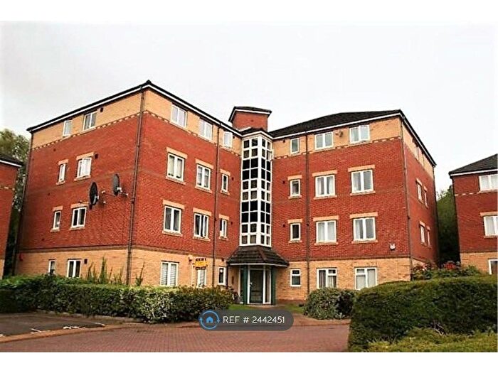 3 Bedroom Flat To Rent In Headford Gardens, Sheffield, S3
