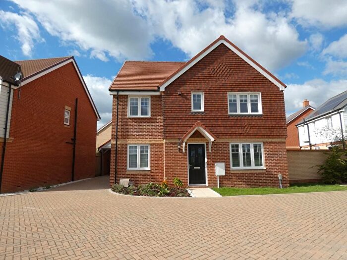 5 Bedroom Detached House To Rent In Sentinel Way, Headcorn, Kent, TN27