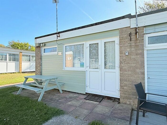 2 Bedroom Chalet For Sale In Beach Road, Hemsby, NR29