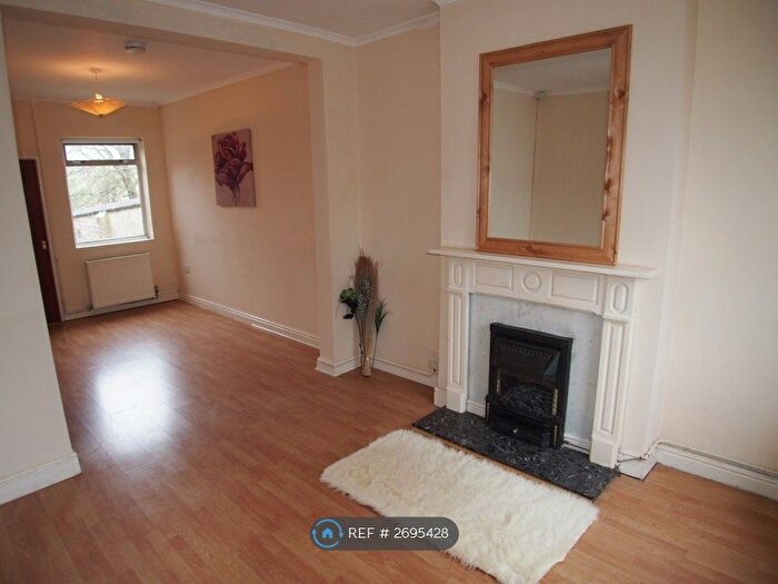 2 Bedroom Terraced House To Rent In Wellington Street, Stoke On Trent, ST1