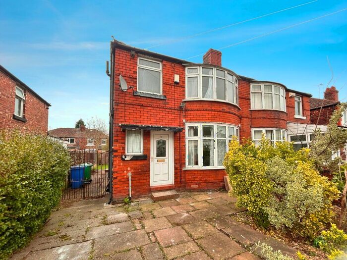 3 Bedroom Semi-Detached House To Rent In Delacourt Road, Manchester, Greater Manchester, M14